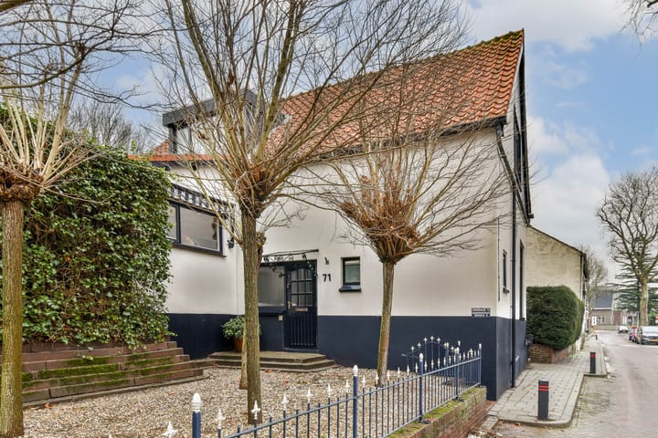 Onderdijk 71 in Hendrik-Ido-Ambacht foto