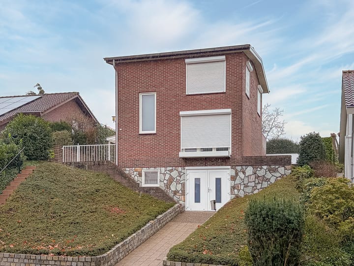 Ondergenhousweg 10 in Stein foto