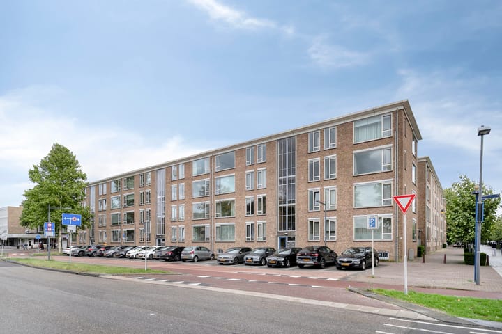 Onderwijsboulevard 40 in 's-Hertogenbosch foto