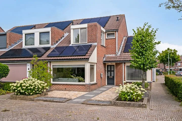 Online Woningbrochure voor https://albardastraat40.nl