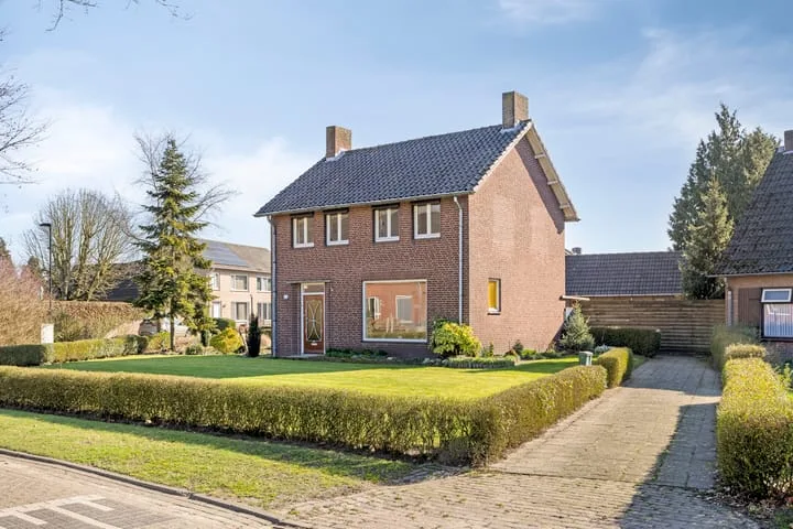 Online Woningbrochure voor https://antoniusstraat11.nl