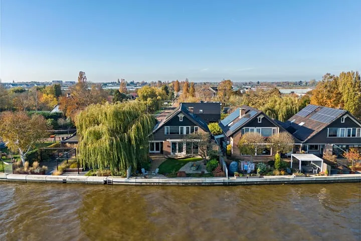 Online Woningbrochure voor https://badhuisweg2.nl