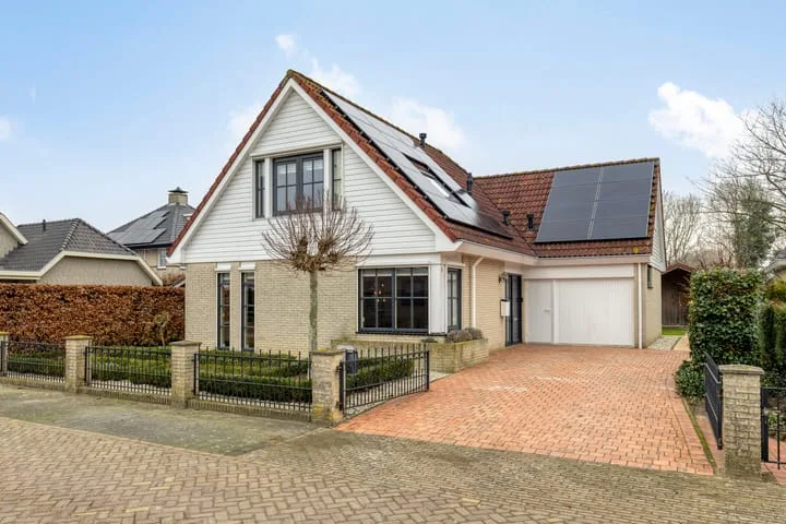 Online Woningbrochure voor https://bredehof4.nl