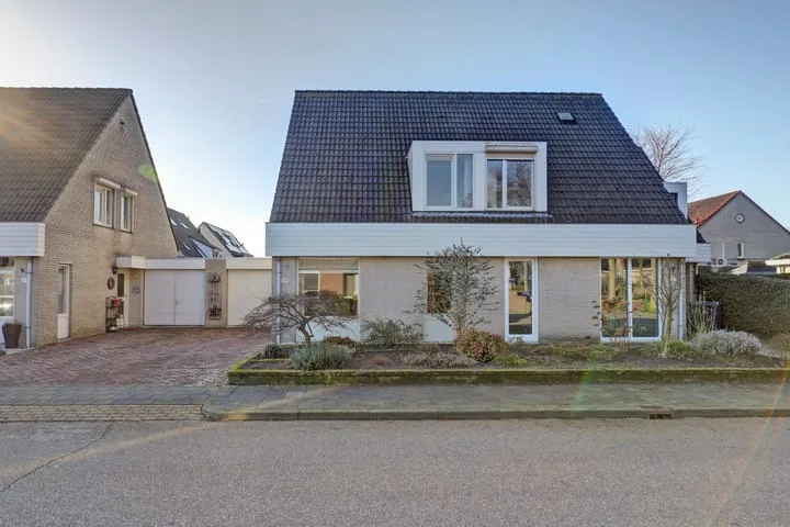 Online Woningbrochure voor https://heierveldlaan59.nl