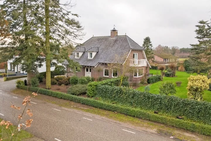 Online Woningbrochure voor https://helenaveenseweg69.nl