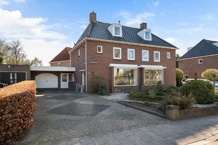 Online Woningbrochure voor https://hoogeveenseweg21.nl