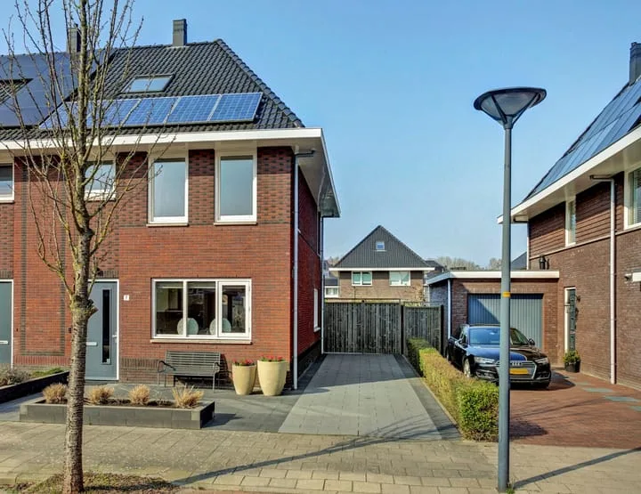 Online Woningbrochure voor https://legipontlaan7.nl