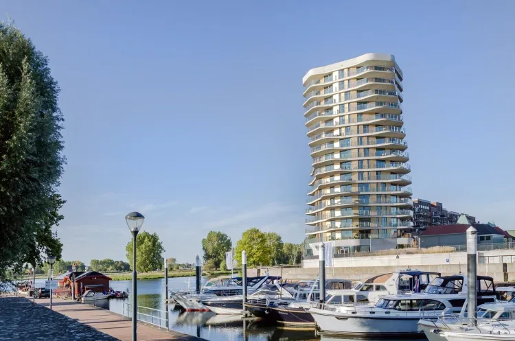 Online Woningbrochure voor https://maashaven758.nl
