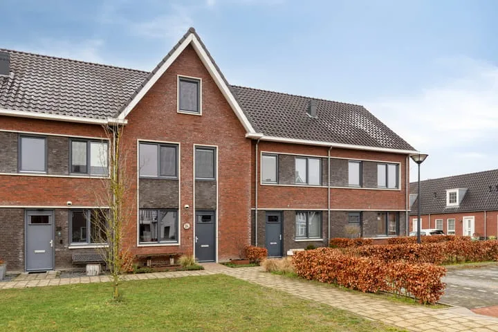Online Woningbrochure voor https://monseigneurmuskensstraat24.nl