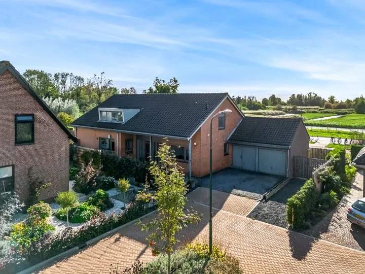 Online Woningbrochure voor https://roerdomp61.nl