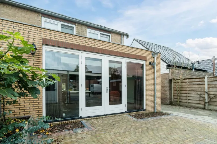 Online Woningbrochure voor https://schoolstraat9.nl