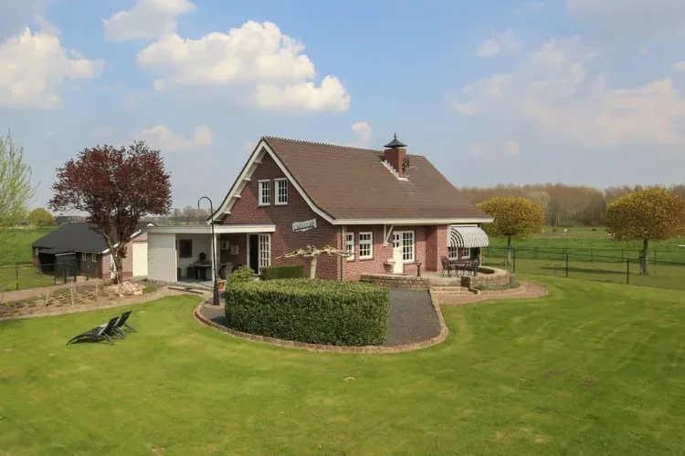 Online Woningbrochure voor https://schoonenburgseweg28.nl