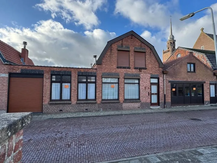 Online Woningbrochure voor https://verlengdemolenstraat4.nl