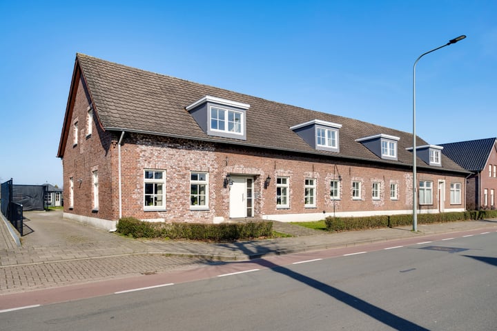 Onze Lieve Vrouwestraat 37 in Ospel foto