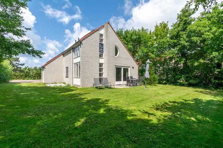 Ooghduyne 42 in Julianadorp foto