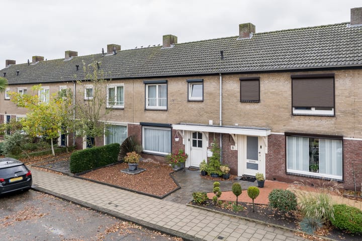 Oogststraat 10 in Weert foto