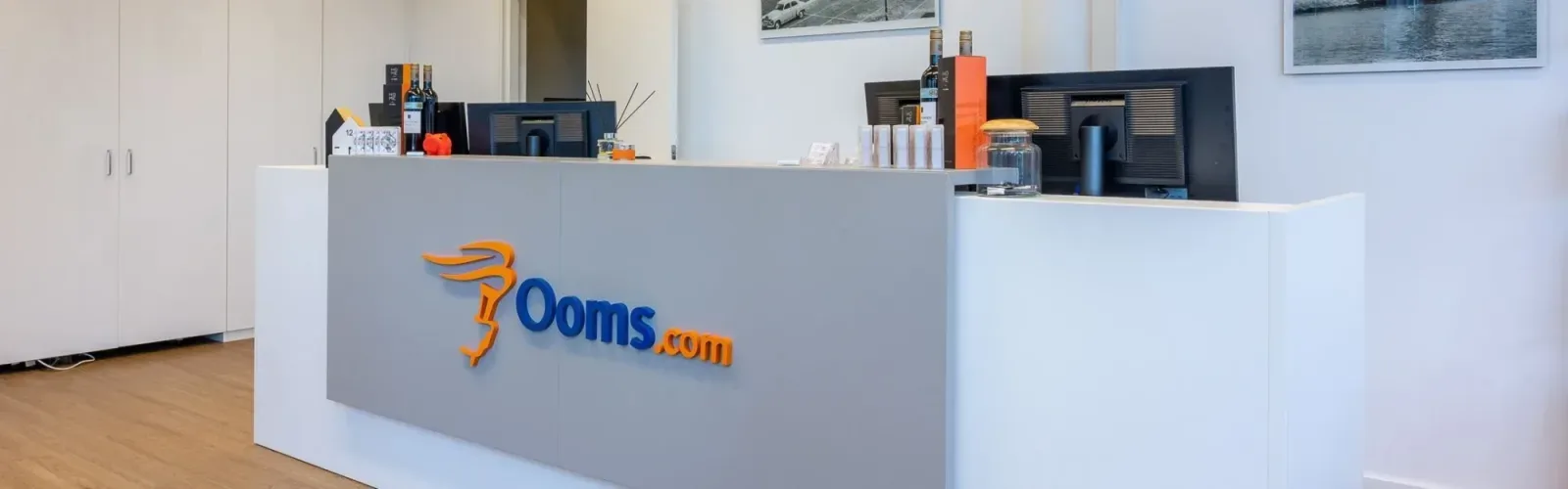 Team foto van Ooms Makelaars Hellevoetsluis