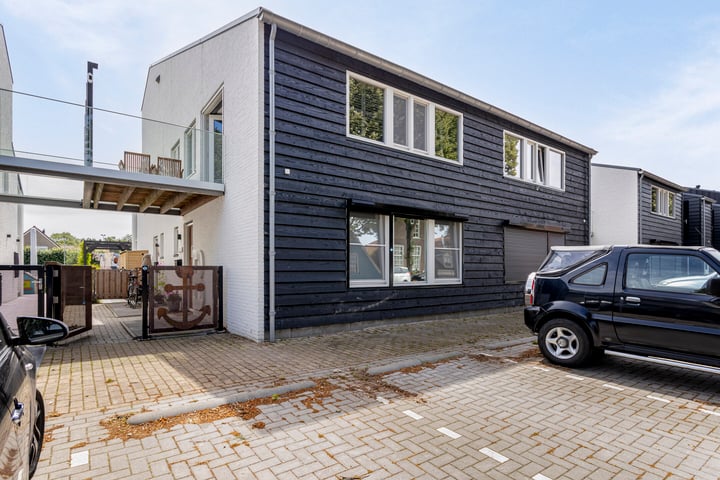 Oorgat 19b in Edam foto