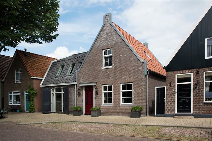 Oorgat 92 in Edam foto