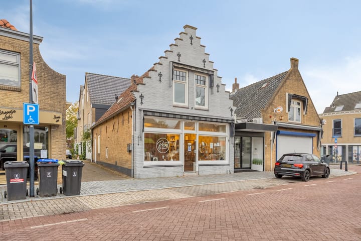 Oost-Voorstraat 71A in Oud-Beijerland foto
