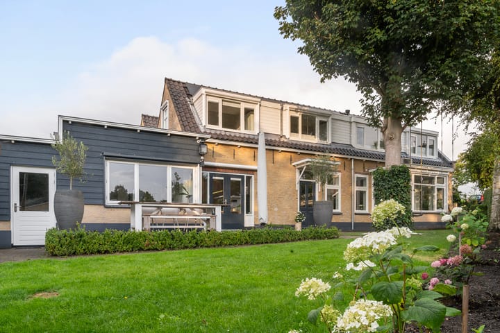 Oosteindseweg 113 in Bergschenhoek foto