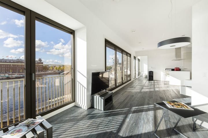 Oosterdokskade 7 in Amsterdam foto