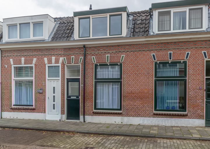 Oosterdwarsstraat 18 in Leiden