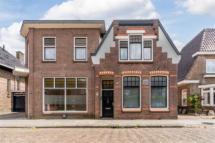 Oosterhoutstraat 11 in Assen foto