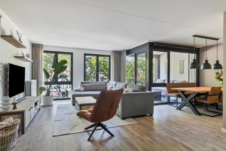 Oostlaan 150 in Pijnacker foto