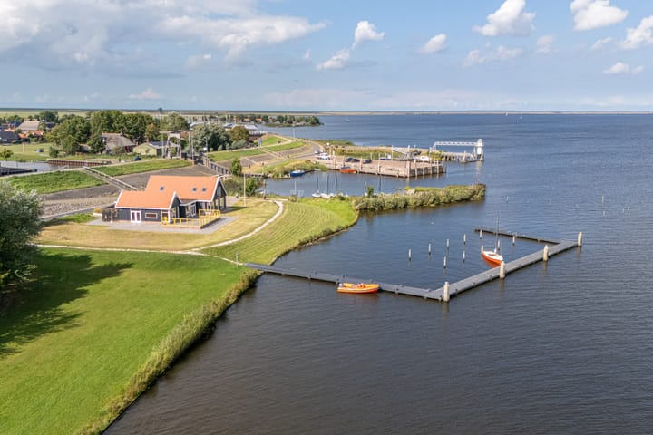 Oostmahorn 29A in Eanjum foto