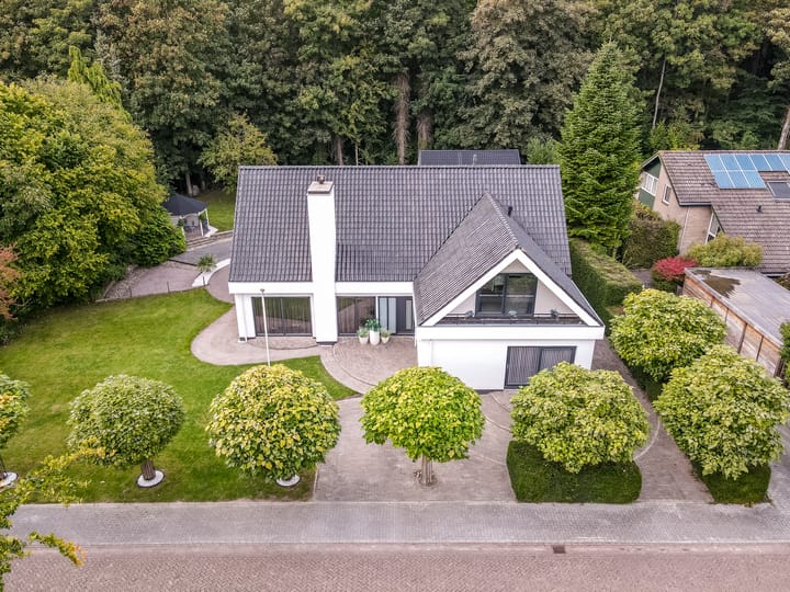 Oostrandpark 11 in Lelystad foto