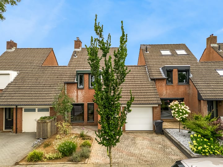 Op de Aks 7 in Beek foto