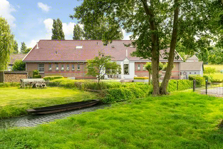 Opperduit 146 in Lekkerkerk foto