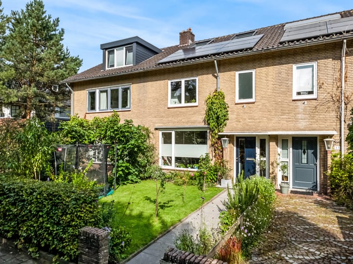 Oranje Nassaulaan 31 in Bilthoven foto