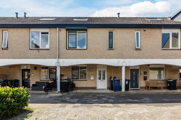 Oranje Pan 11 in Almere foto