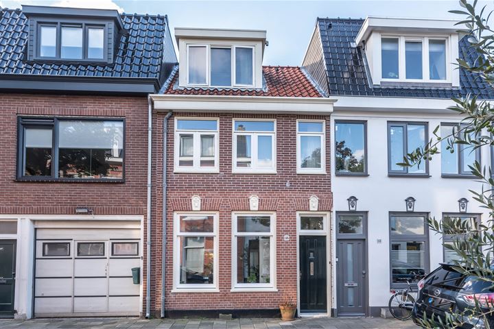 Oranjeboomstraat 146 in Haarlem foto