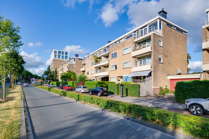 Oranjelaan 120 in Dordrecht foto