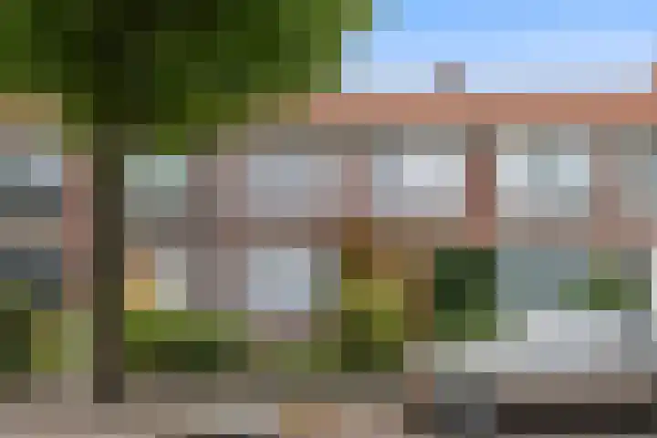 Oranjelaan 14 in Vlijmen