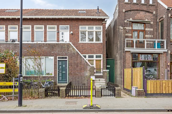 Oranjepark 35 in Dordrecht