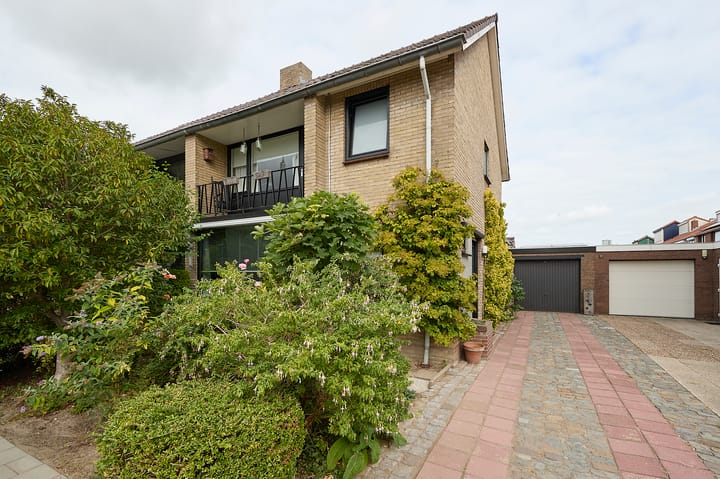 Oranjestraat 20 in Terneuzen foto