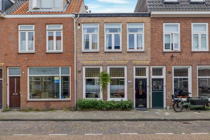 Oranjestraat 24 in Haarlem foto