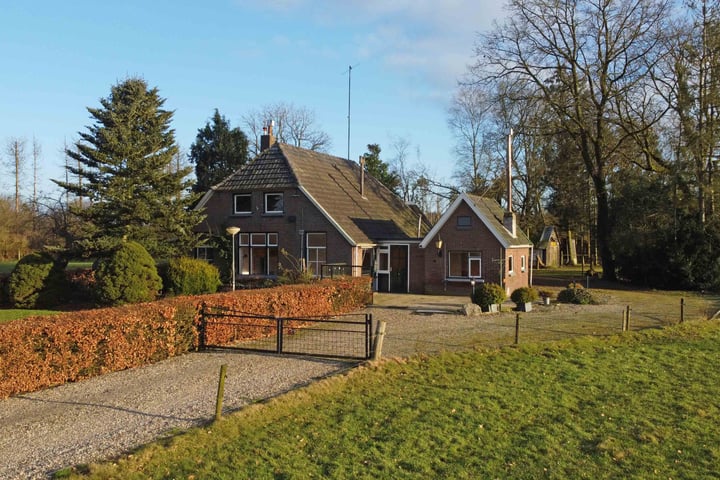 Oranjeweg 113 in Emst foto