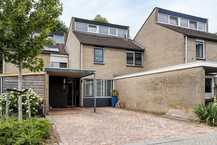 Oringerbrink 66 in Emmen foto