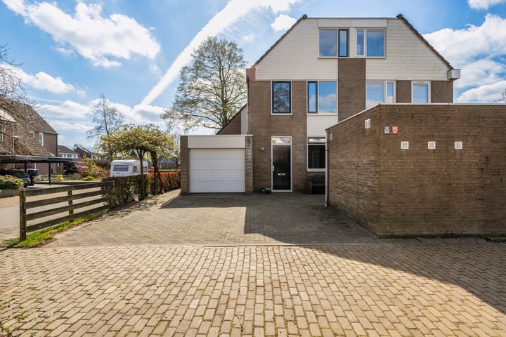 Osingastate 1 in Leeuwarden foto