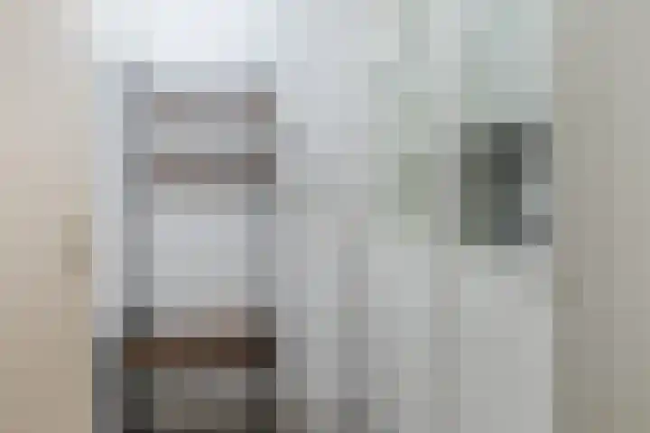 Oturia 4 Amsterdam thumbnail 17