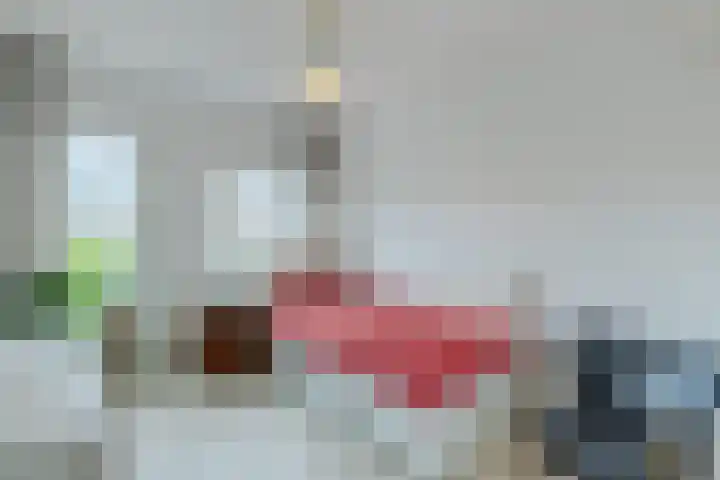 Oturia 4 Amsterdam thumbnail 22