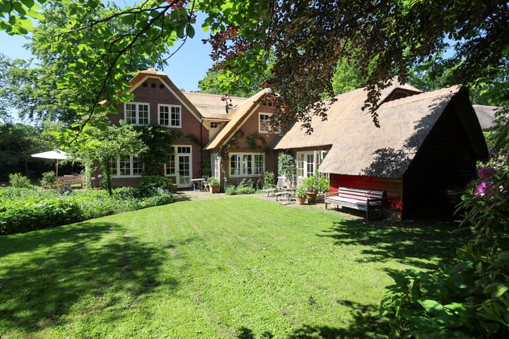 Oud Bussummerweg 11 in Huizen foto