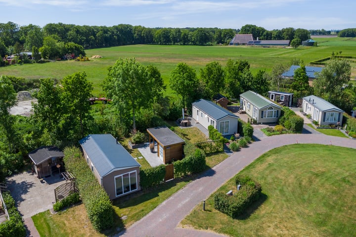 Oude Balksterweg 2-203 in Oudemirdum foto