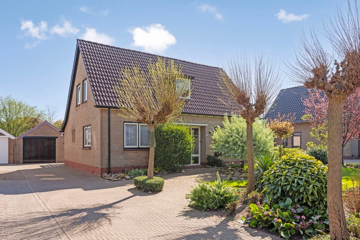 Oude Groningerweg 6 in Gieten foto