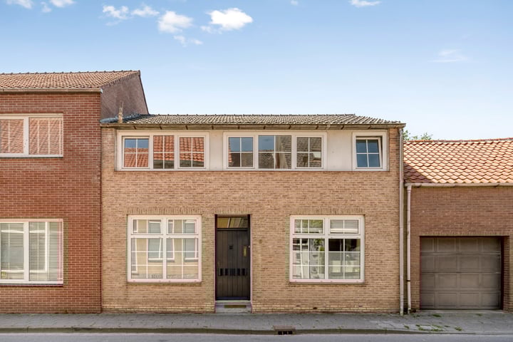 Oude Kerkstraat 8 in Aardenburg foto